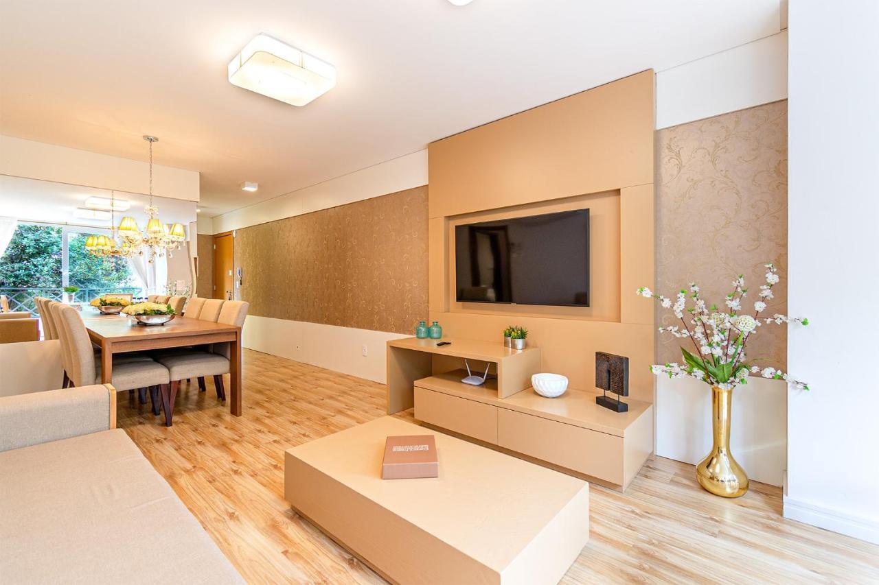 Rosa Apartamento Luxo No Centro Gramado 아파트 외부 사진