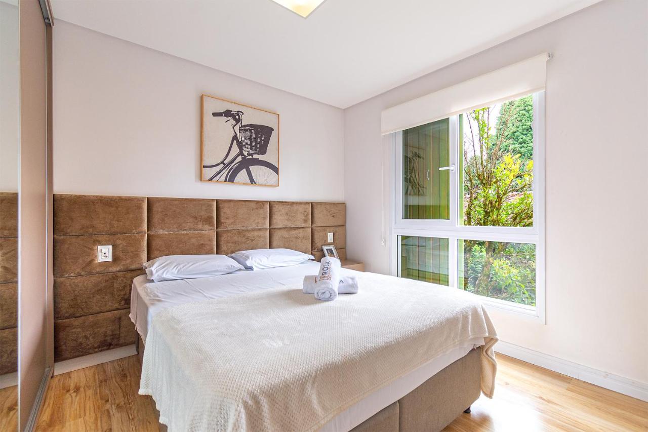 Rosa Apartamento Luxo No Centro Gramado 아파트 외부 사진