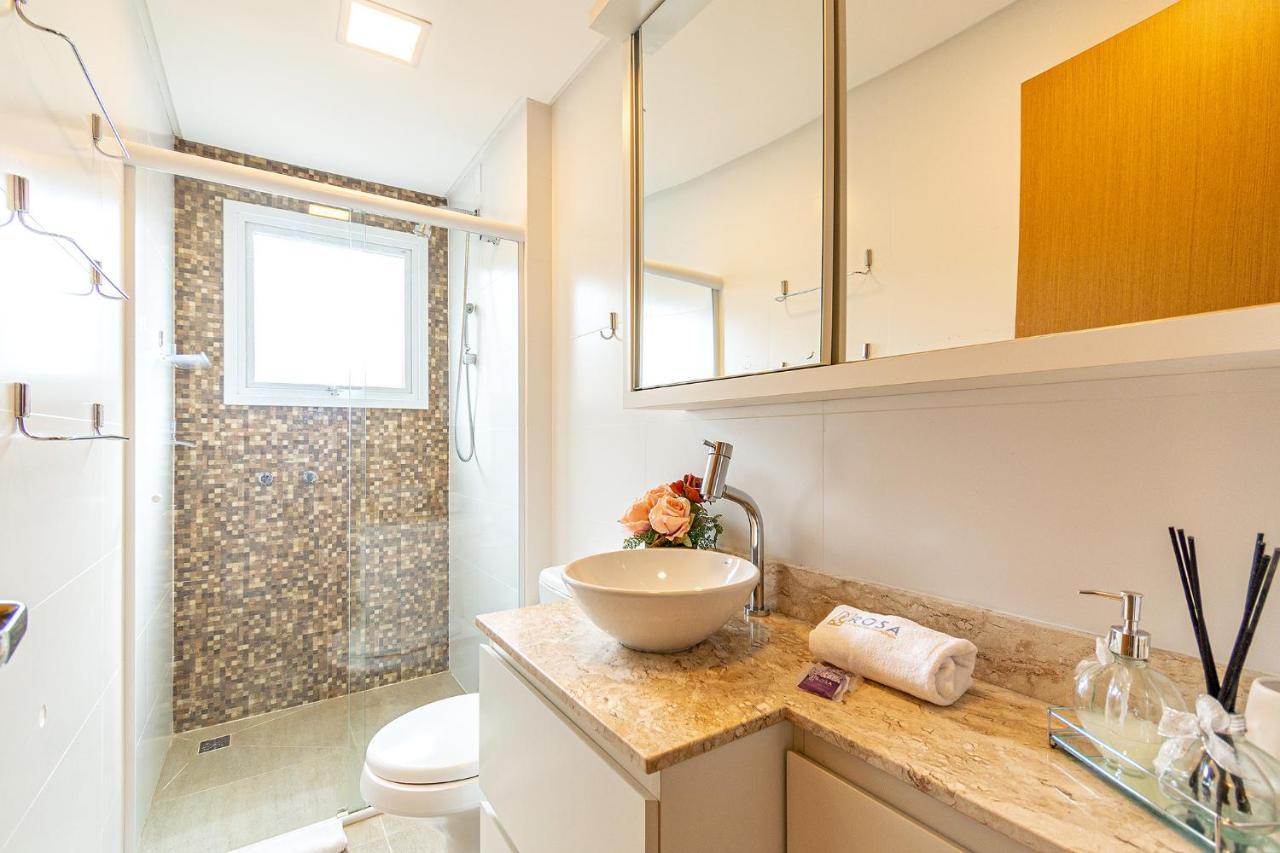 Rosa Apartamento Luxo No Centro Gramado 아파트 외부 사진